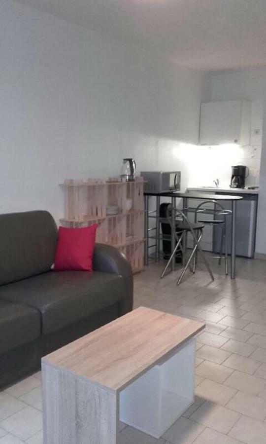 Apartamento Beau studio , ensoleillé, Wifi, etage 5 ascenceur Marsella Exterior foto